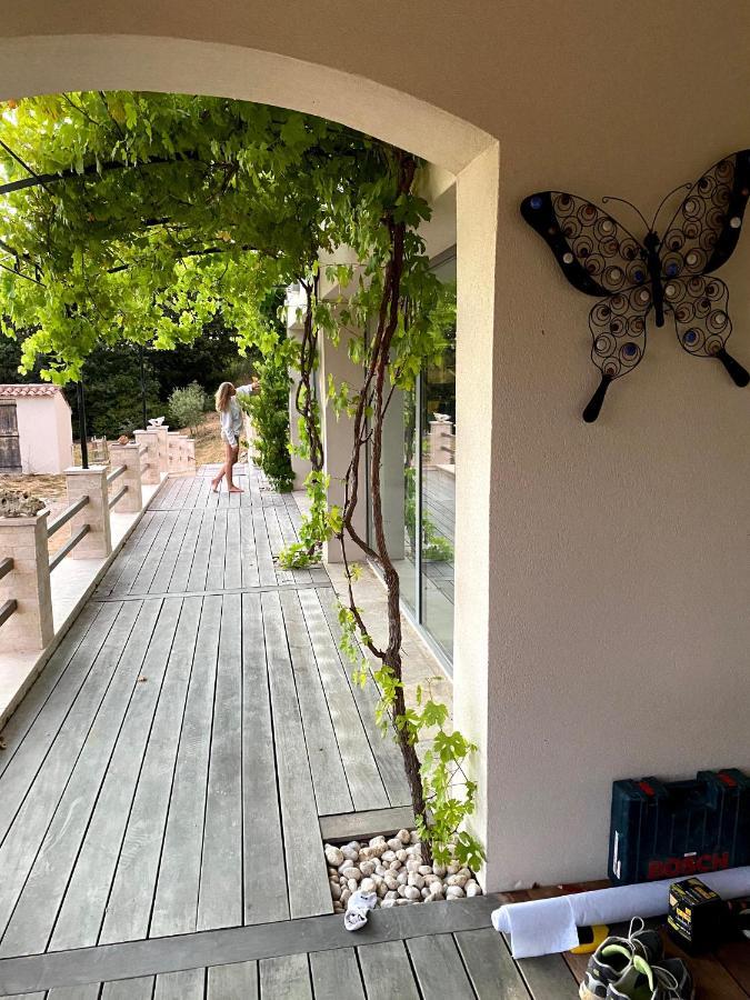 Charmante Maison Avec Piscine Artignosc-sur-Verdon Экстерьер фото